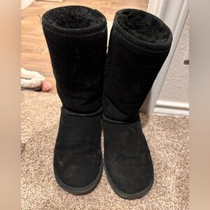 Bear paw size 8 boots